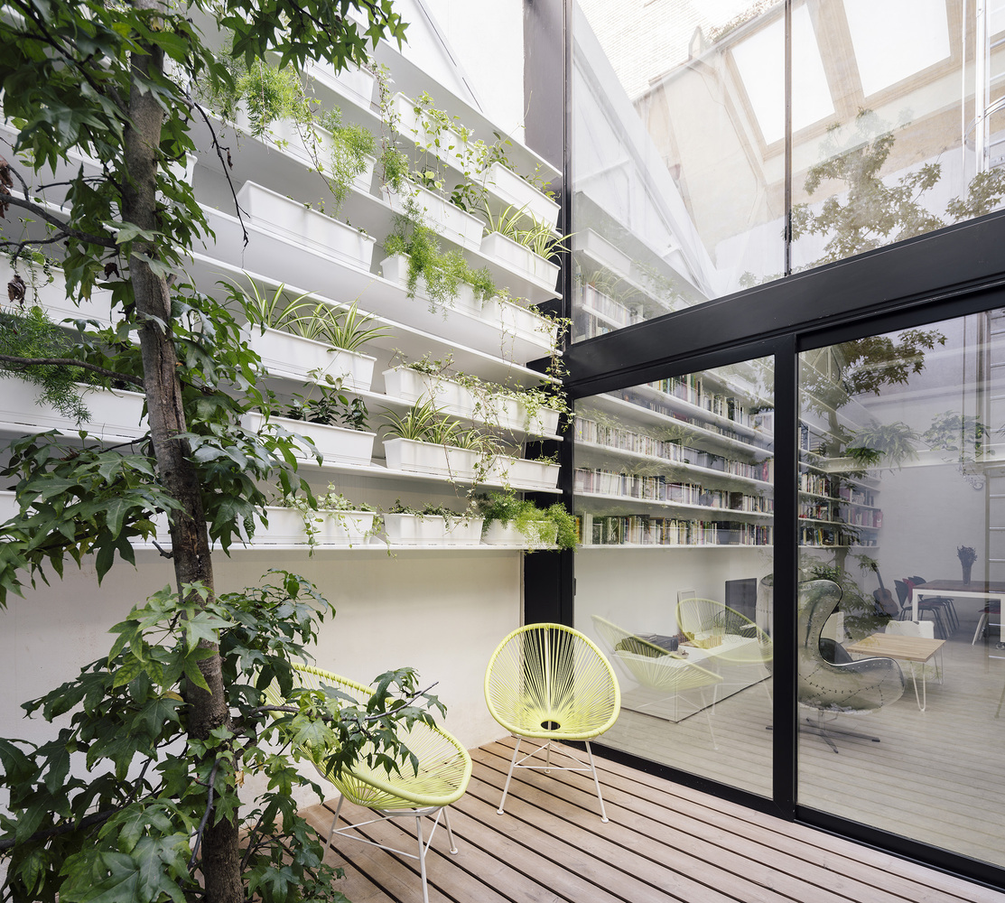 西班牙废弃仓库变身创意办公区丨RuizEsquíroz-29