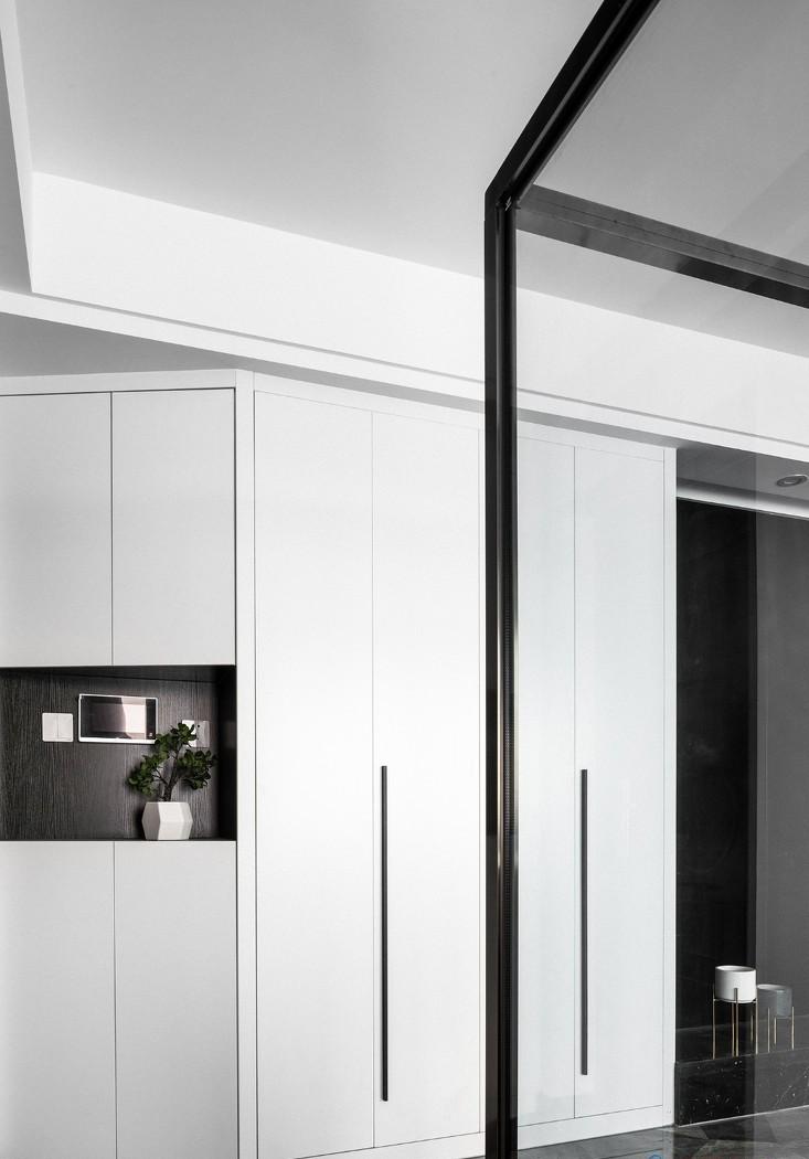 江苏北亚 110m²后现代风平层 | 黑白灰构建的灵动世界-13