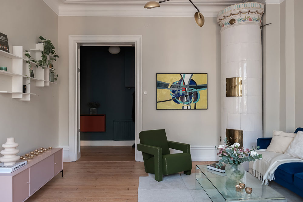 蓝色点缀的温馨斯德哥尔摩公寓-6