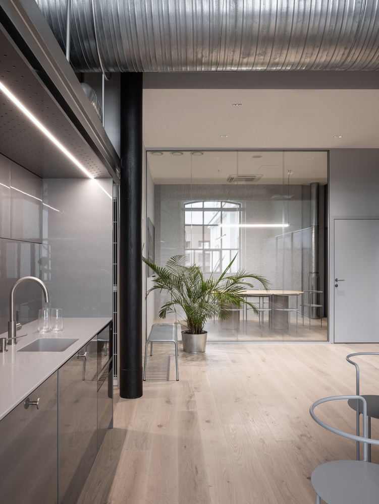 旧厂房中的“办公室机器”·BK II Office-3