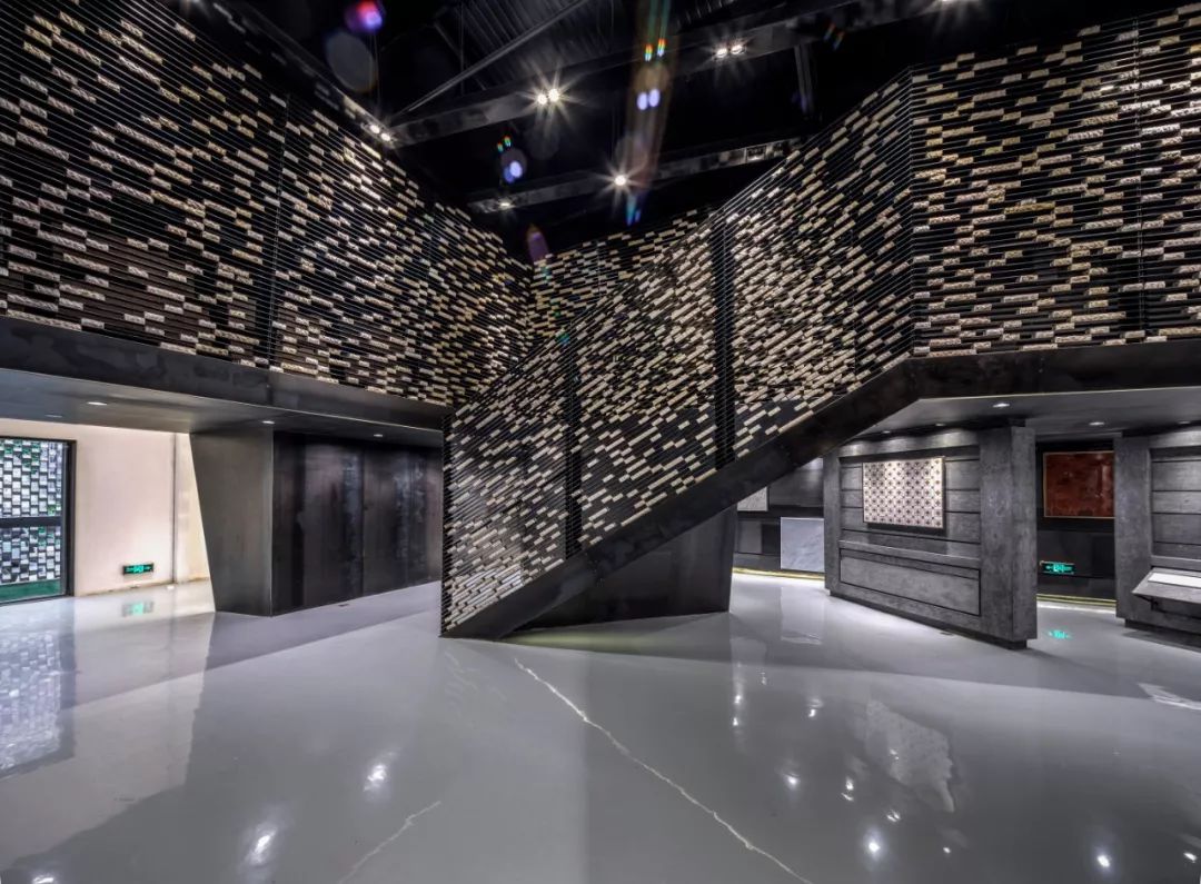 英良石材档案馆 | 废旧厂房的蜕变，石材与钢材的现代对话-50