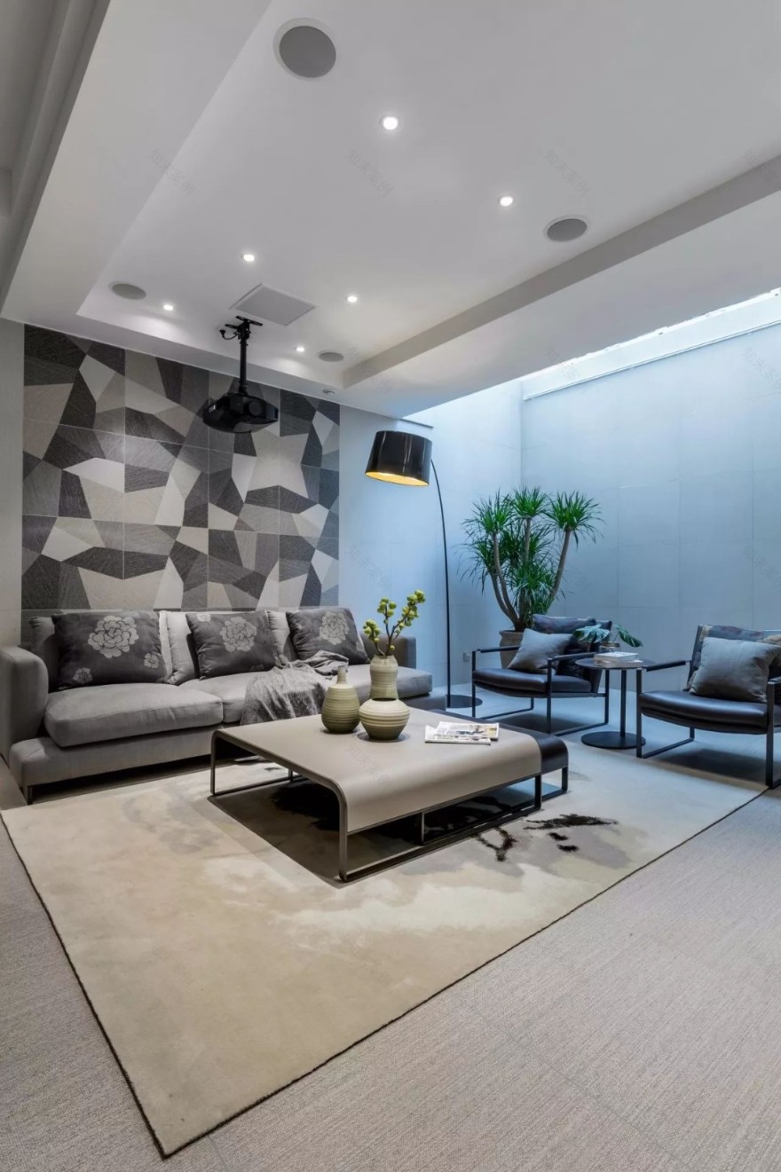 80 后设计师的家 | 灰色调的惊艳之作-49