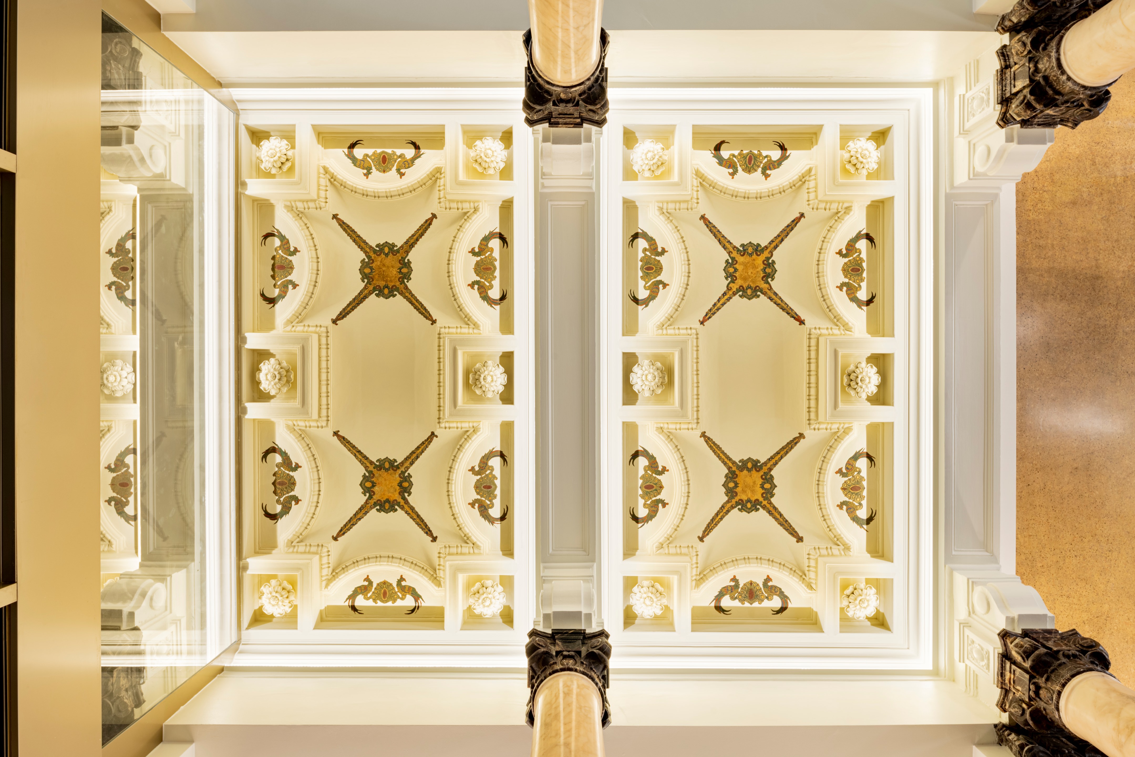 The Angle | 米兰心脏地带的 Liberty 风格复古建筑重生-56