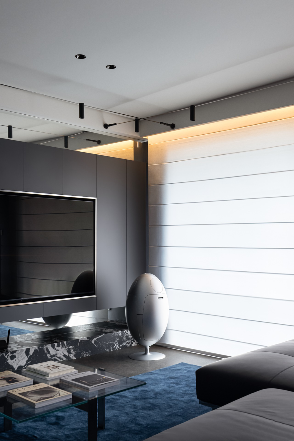 极简暗黑风:隐秘 · 深邃丨中国杭州丨有斯设计-5