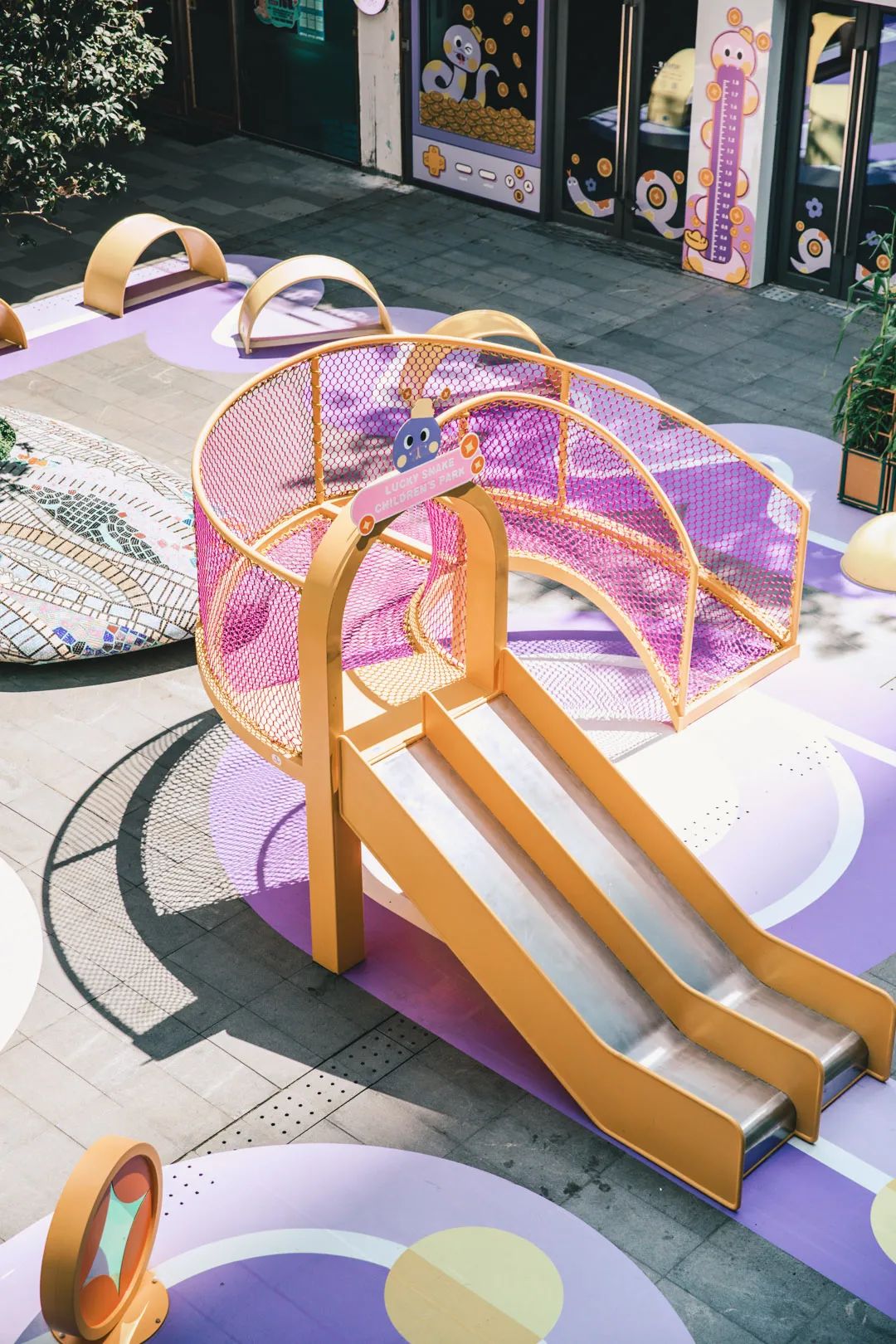 摸摸锦鲤.顽点不一样|云城万科里下沉广场改造-90