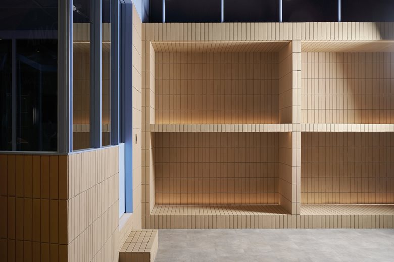 从漫步黄昏海滩度假氛围中汲取灵感的家具店设计丨中国台北丨Yatofu（雅图仕）-17