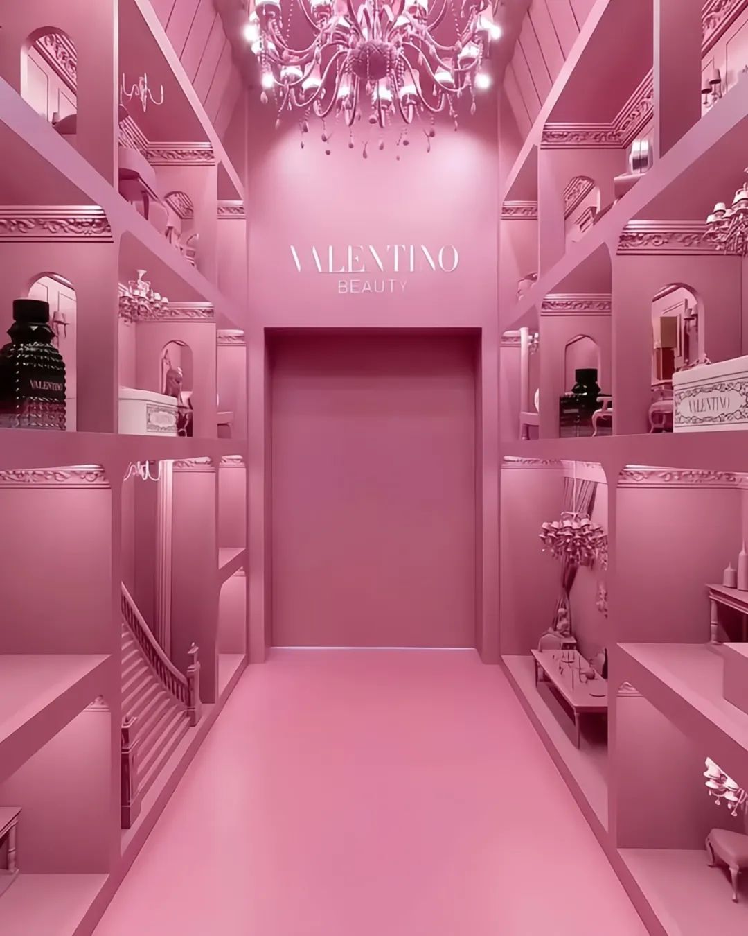 VALENTINO Beauty上海新店「粉丝绒奇想屋」丨中国上海-4