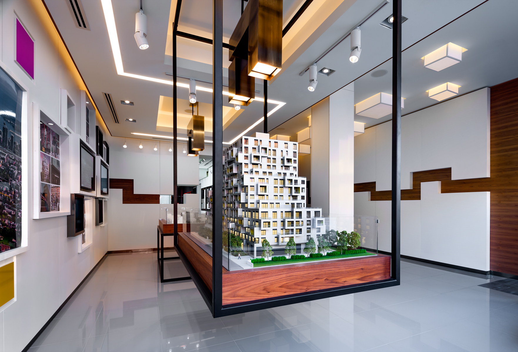 SQ Presentation Gallery U31 Design-5