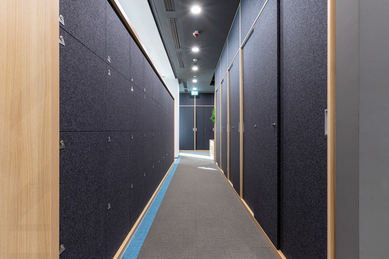 Anastasiya Gushchina丨银行丨Romanian Commercial Bank - The Bridge-5