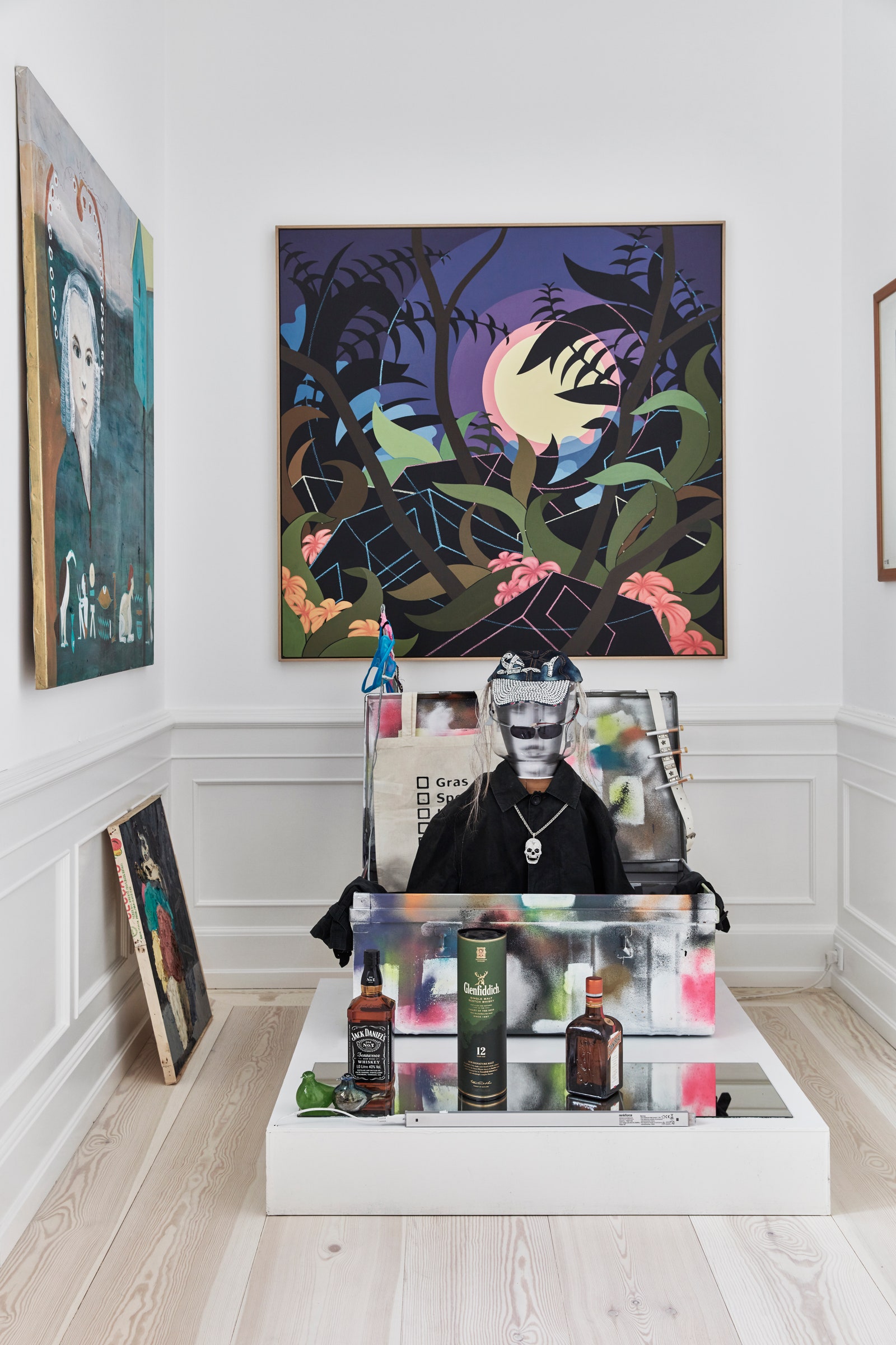 哥本哈根复古公寓 | 现代艺术与古典建筑的完美融合-8