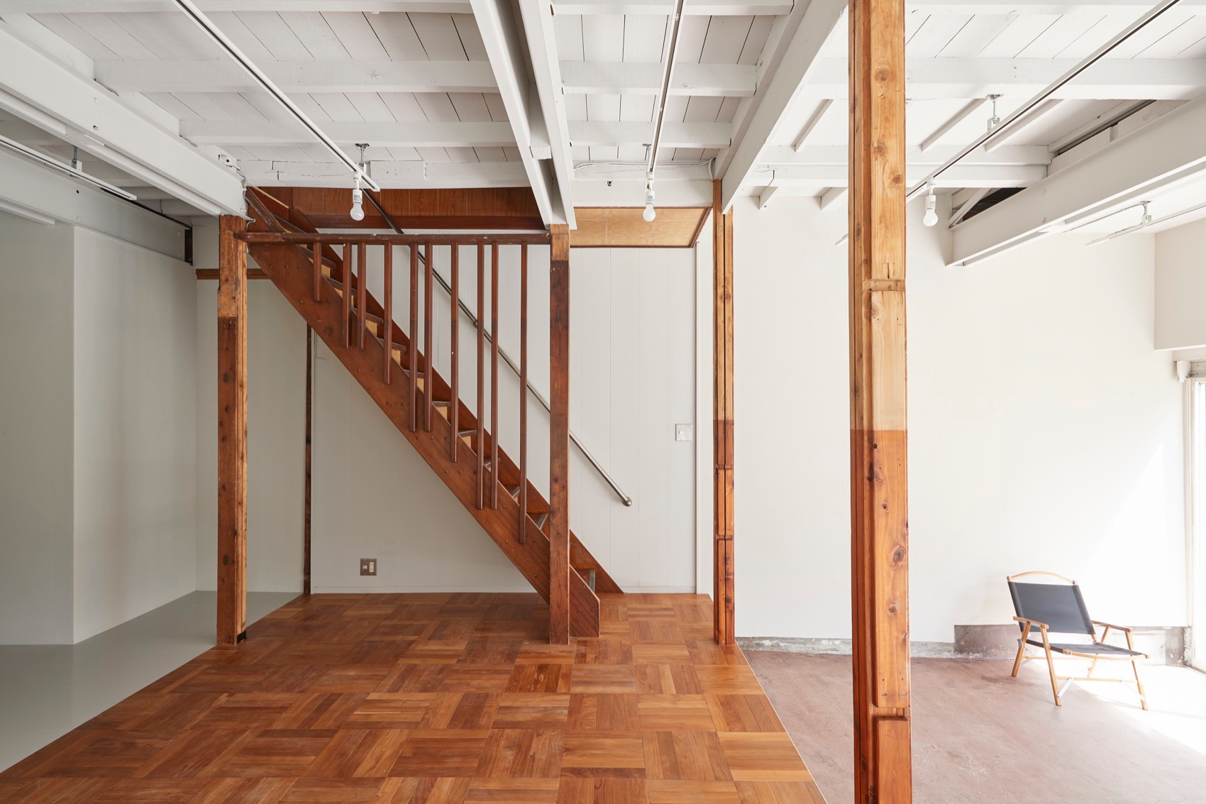 荒川之家，东京 / ROOVICE-41