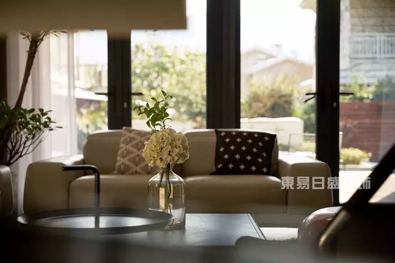 【东易设计】550㎡二手房重建，焕然一新的空间魔法-1