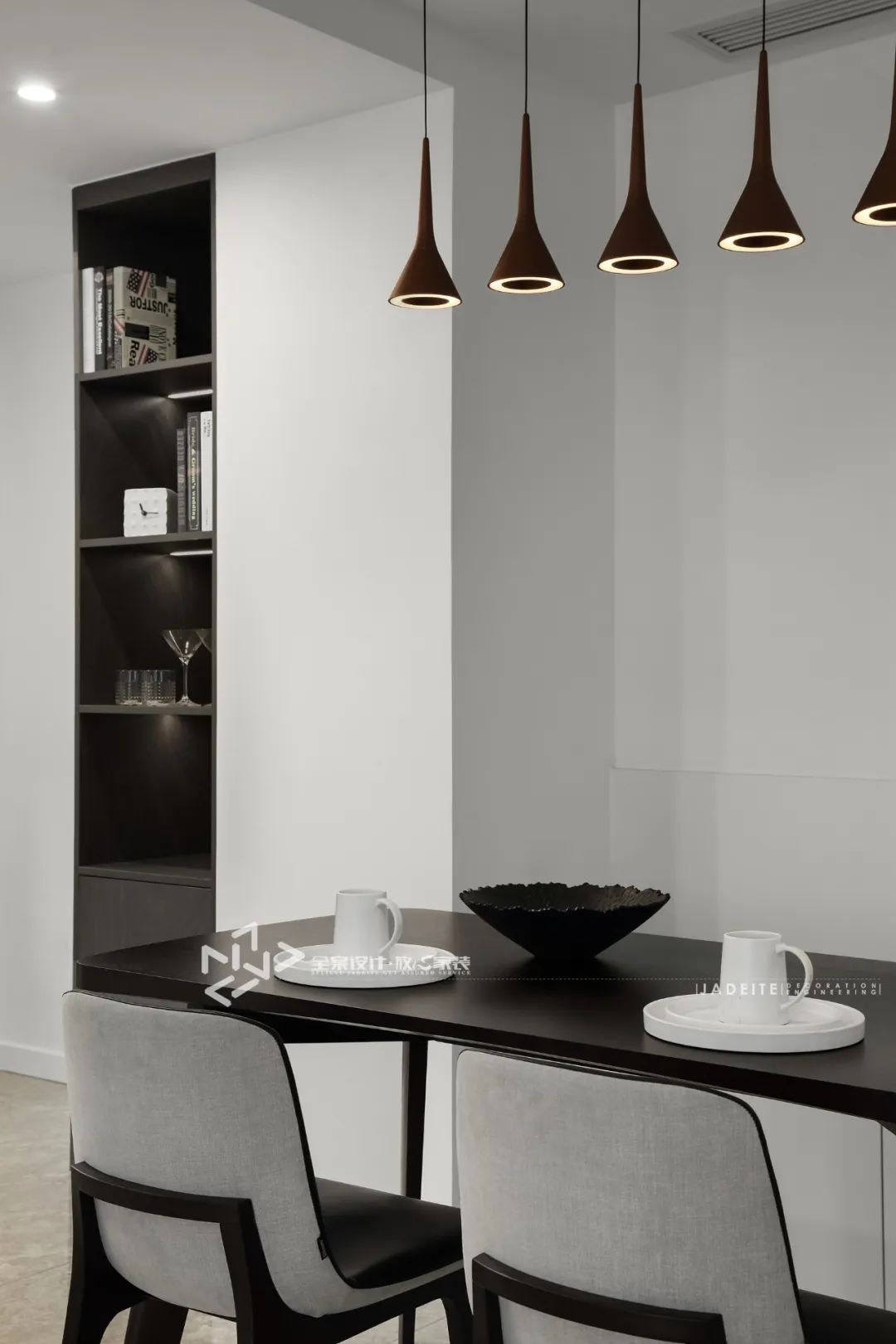 85㎡现代黑白灰,单身小哥哥的简洁时尚之家-49