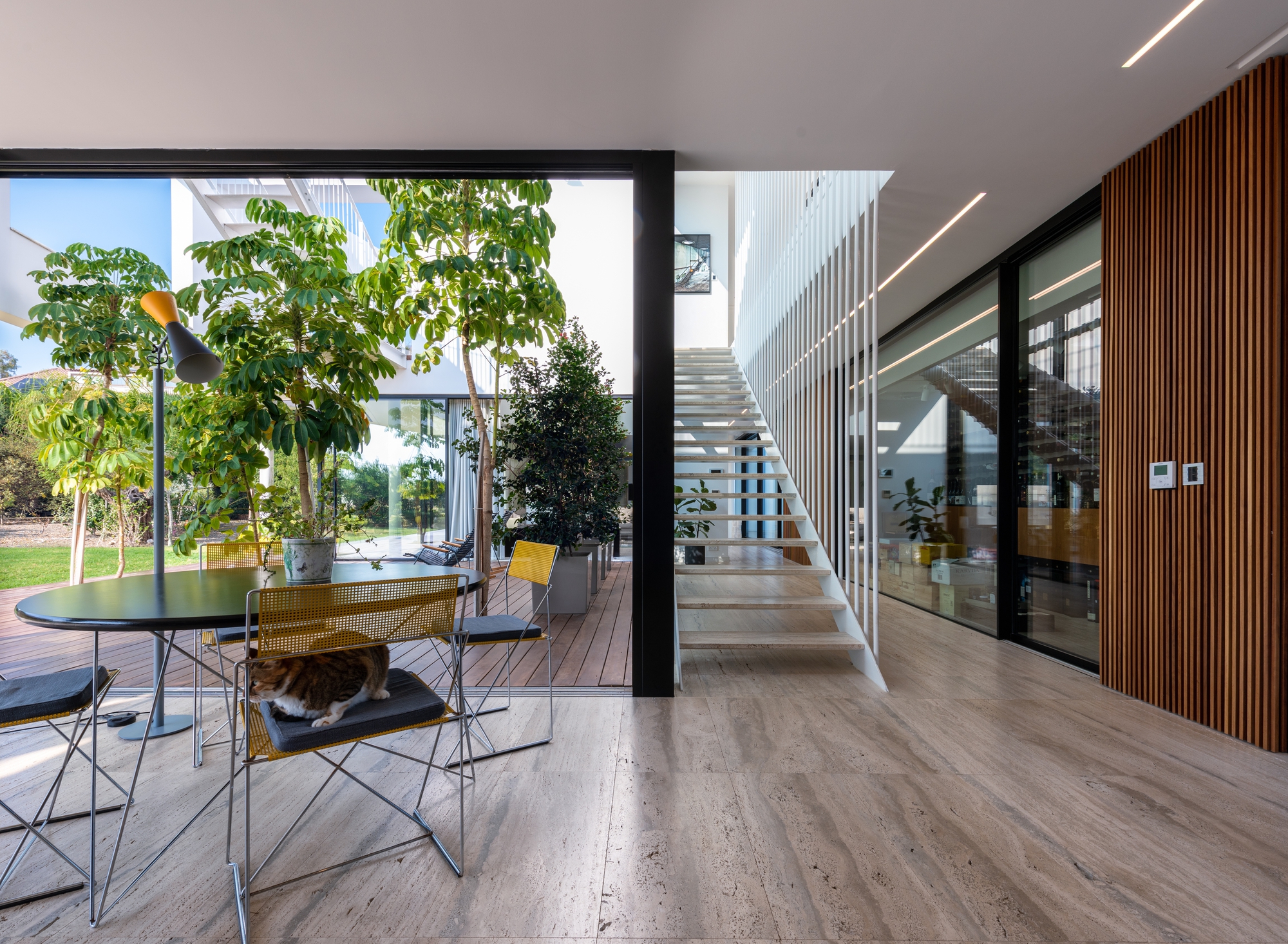 带庭院的房子丨塞浦路斯尼科西亚丨Christos Pavlou Architecture-27