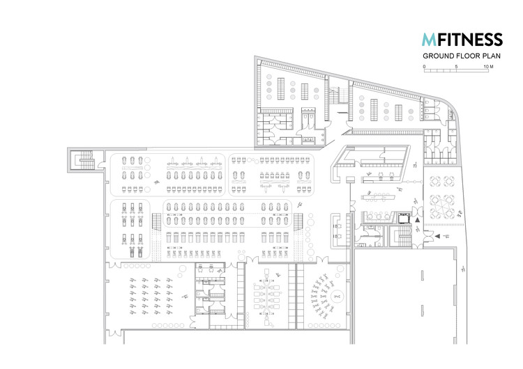 奥地利 WienerNeubstadt 市工业风健身房设计-10