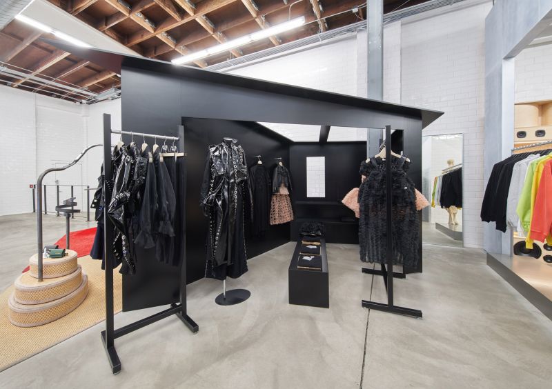 多佛街香水市场-215