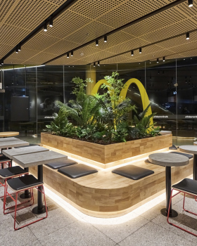 杭州余杭菜鸟智慧谷园区麦当劳门店设计丨中国杭州丨STILL YOUNG