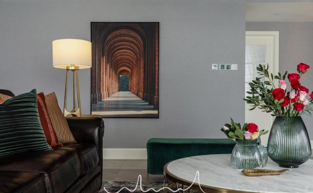 美式轻奢家居,温馨色调点亮生活-19