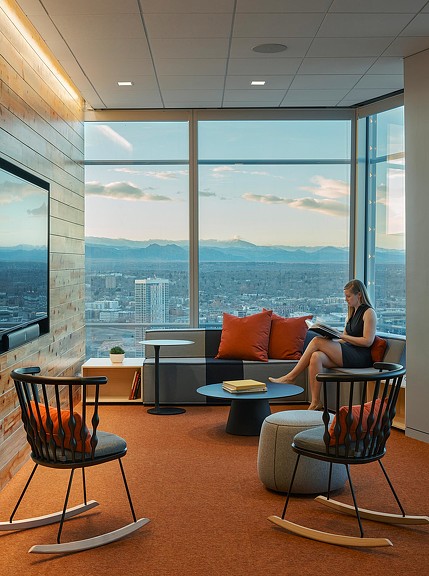 Gensler 打造绿色 berg Traurig Denver 办公室,彰显自然文化底蕴-8