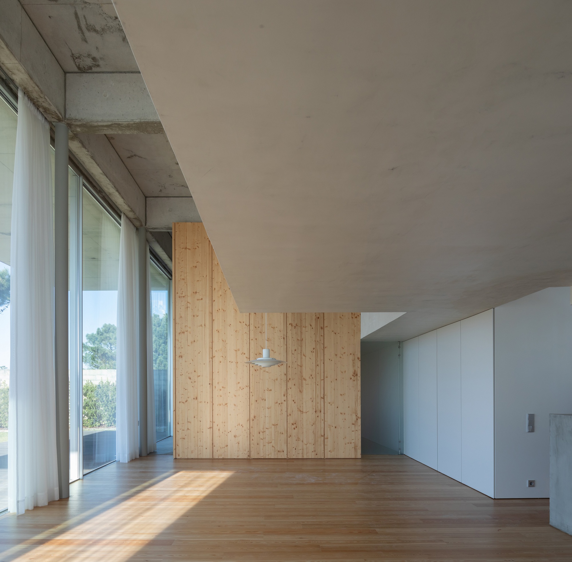 瓦拉达雷斯的房子丨葡萄牙丨Correia,Ragazzi Arquitectos-38