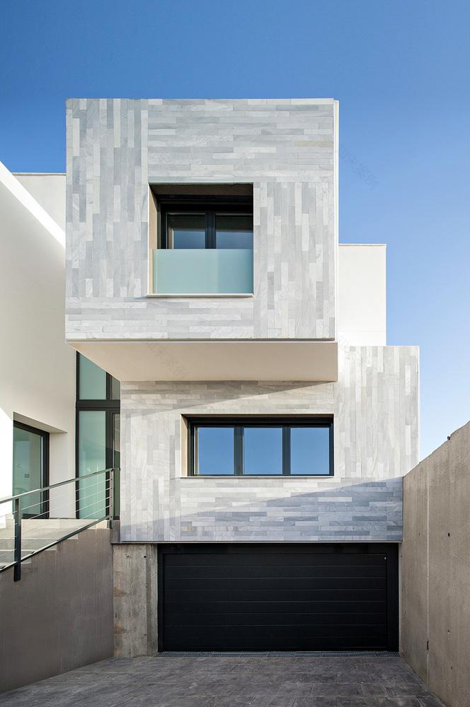 西班牙 A&N 别墅 | 空间与光的游戏-20