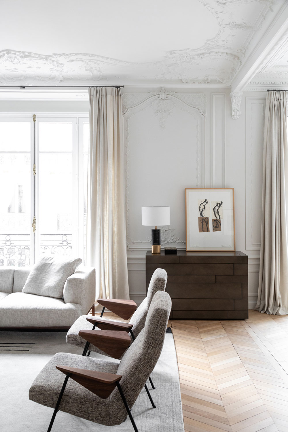 巴黎中心哈斯曼建筑优雅公寓设计-4