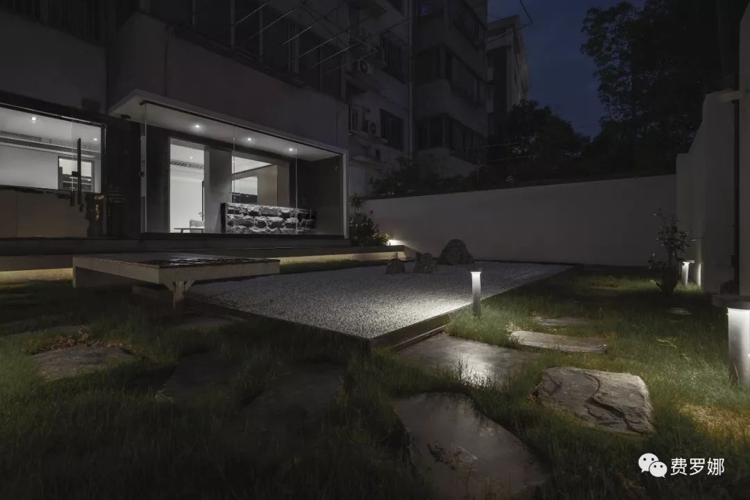 【周六案例放送】在居住楼里，他们只想设计一花一草 | 水泥瓷砖应用-33