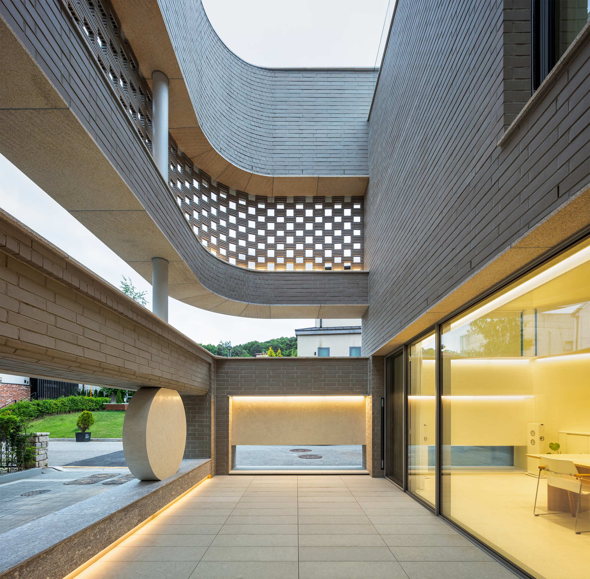 板桥两庭院住宅丨韩国城南市丨June Architects-27