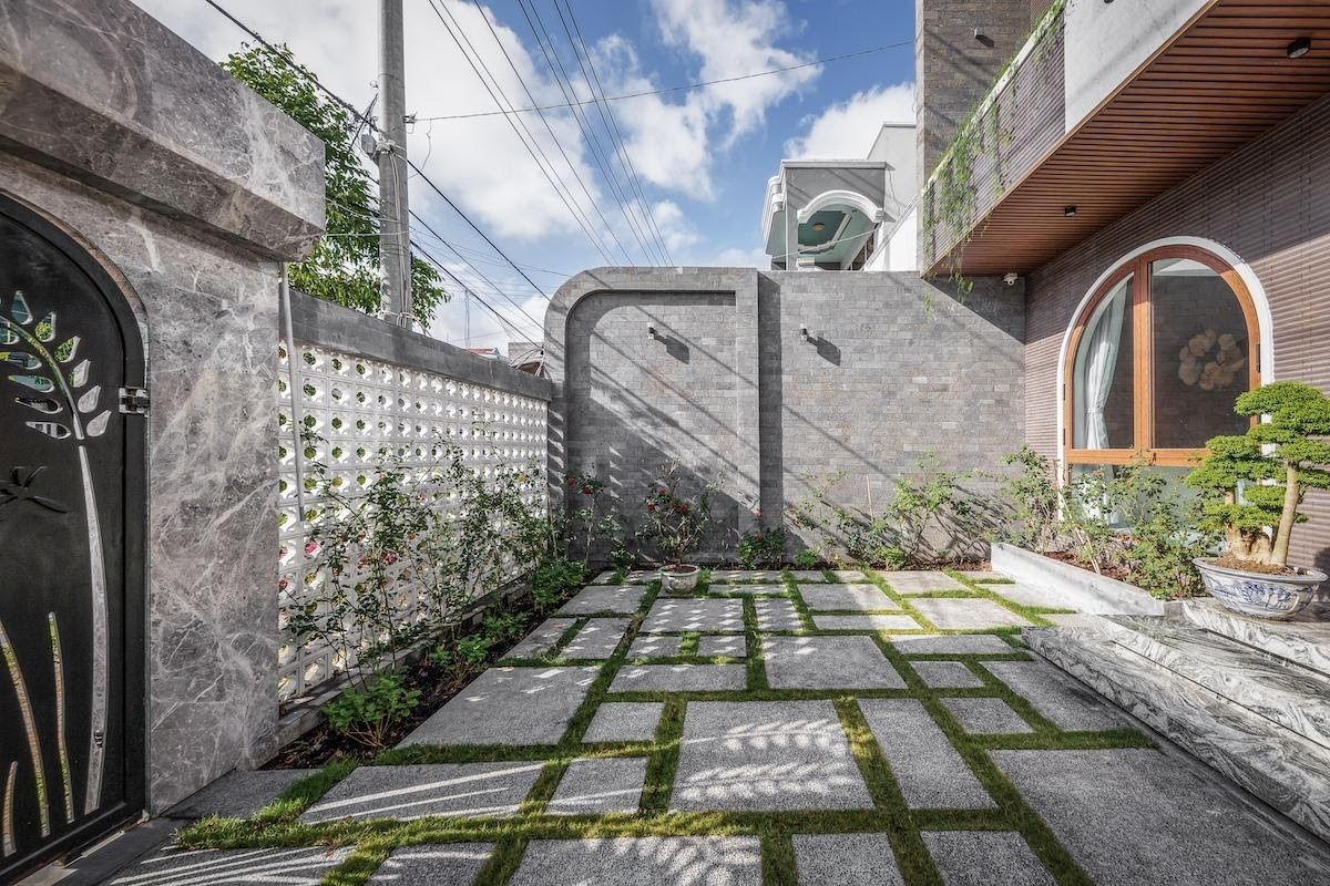 3become1 House · 绿色翻新的城市家园-7