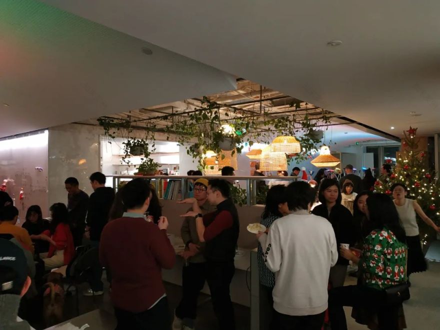 新办公室圣诞慈善派对丨中国上海丨Lukstudio-60