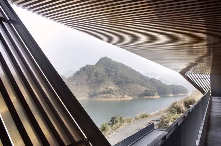 Qiandao Lake Cable Car Station  Archi-20