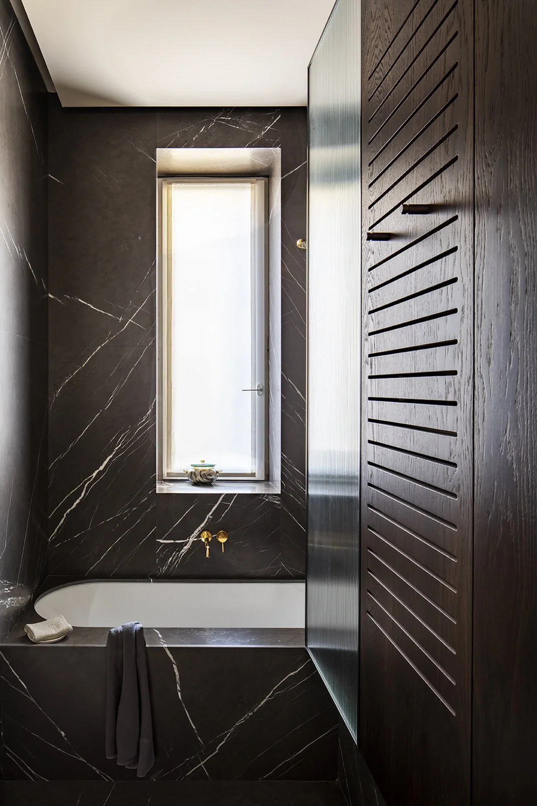 私人公寓002 · 瑞维亚(注:REVERIA为自创词,这里按音译处理) -26