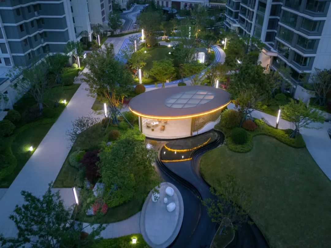 青岛润诚天悦华府大区丨中国青岛丨东易奇思-31