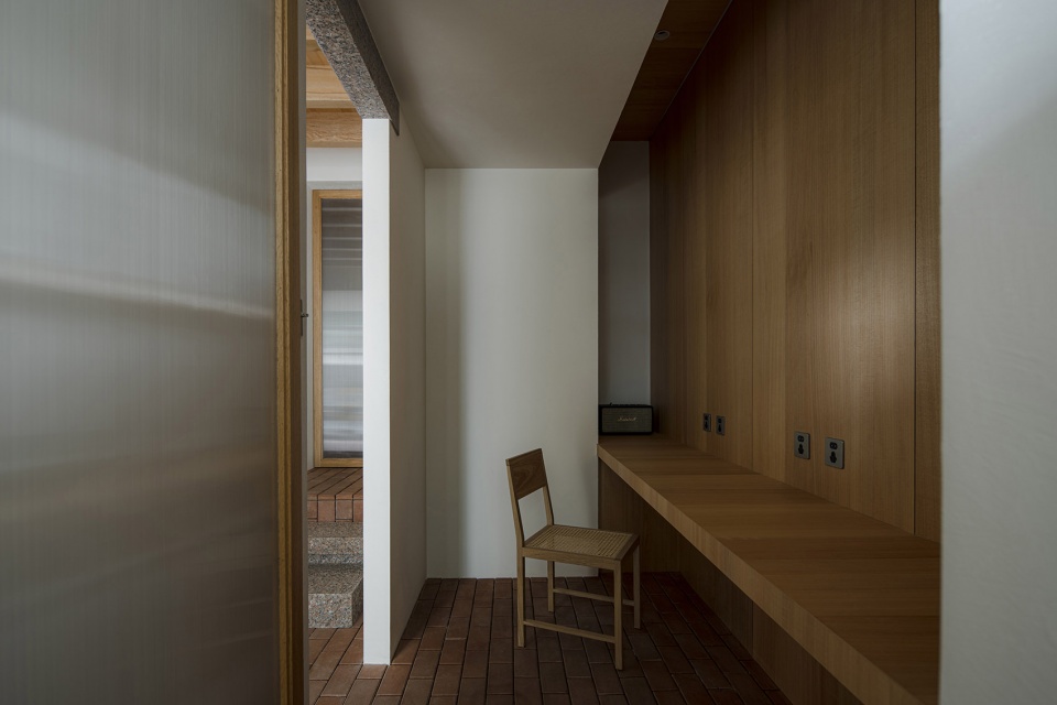 玉林芳华街 24 号 · 融合传统与现代的办公++ 快闪展厅设计丨逅筑设计-18