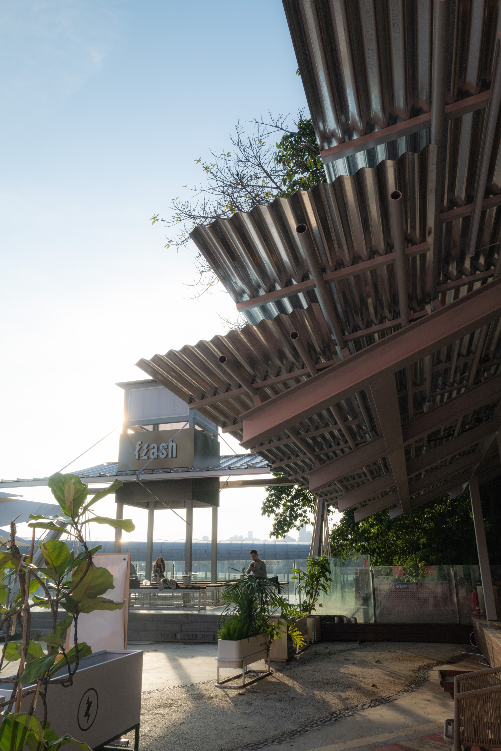 Mountain Alley Rooftop Teahouse Pavilions / RY+P architects-16