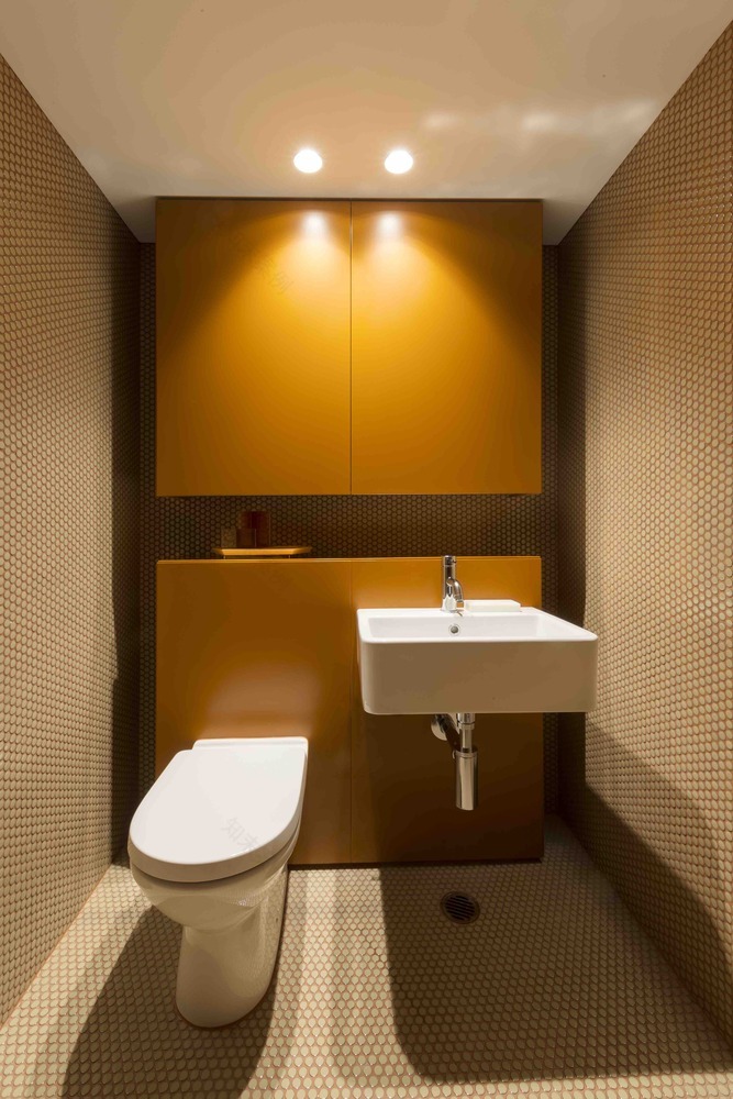 Crown 515 Smart Design Studio-72