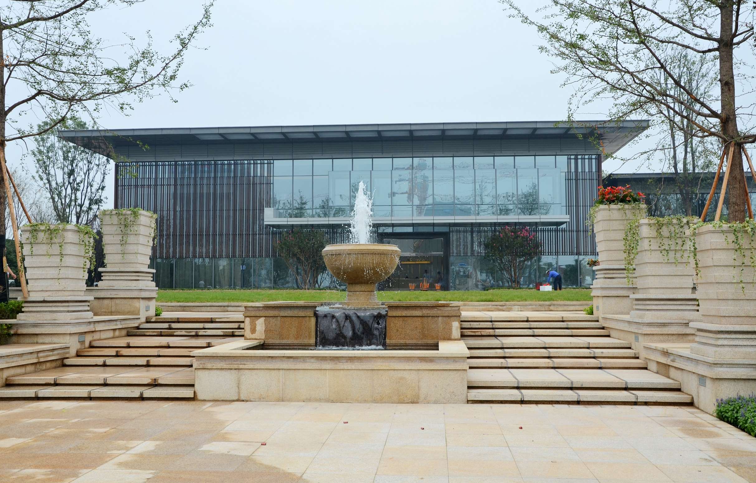 梁志天  西安雅居乐国际售楼部完工图片-34