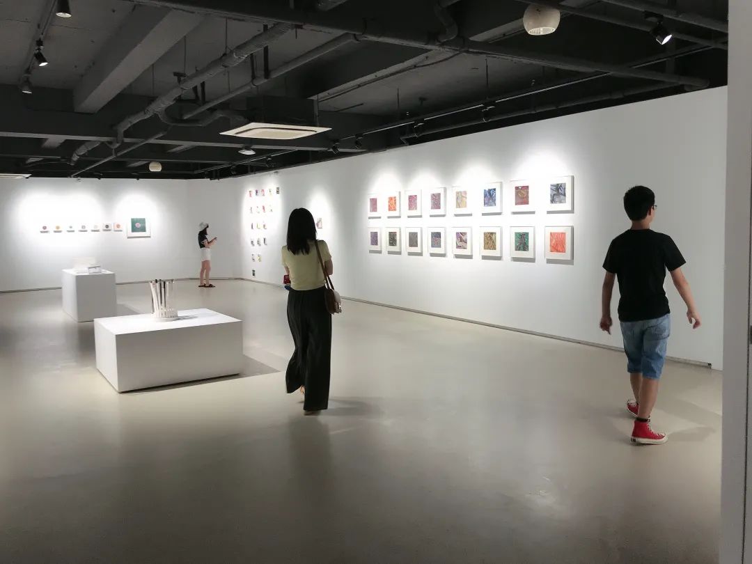 《个各》 | 儿童内心世界的动态展现-19