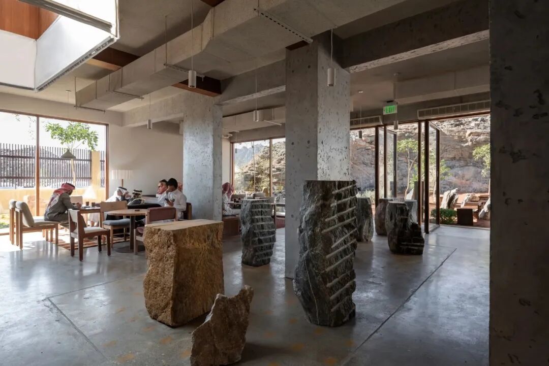 巴塞罗那的爵士乐咖啡馆 Jaç Hifi Café丨西班牙巴塞罗那丨Ligia 和 Arnau 夫妇-46