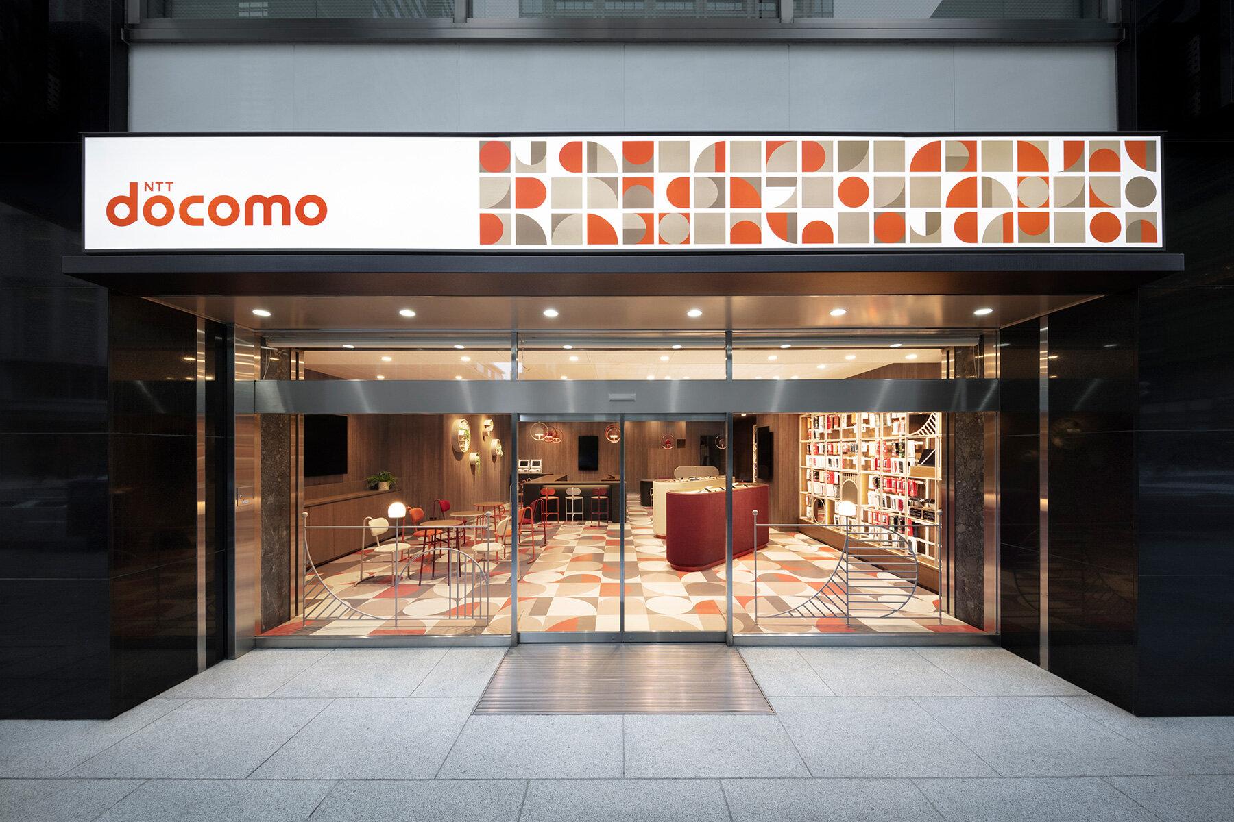 docomo stores，手机店丨日本丨nendo-9