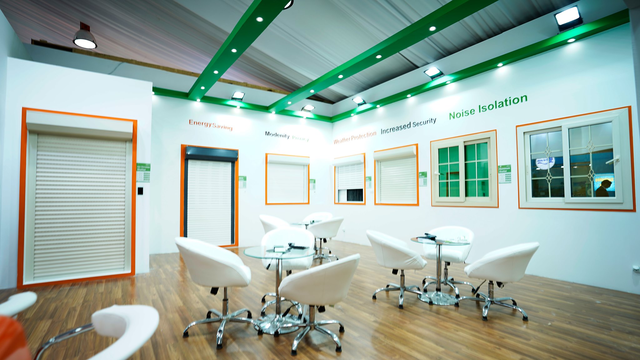 pro shutter booth at Le Marché expo 2021(approved)-7