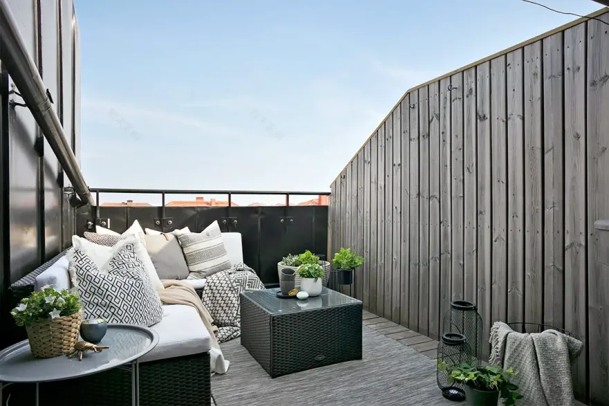 瑞典风情顶楼公寓,舒适温馨的都市栖息地-13