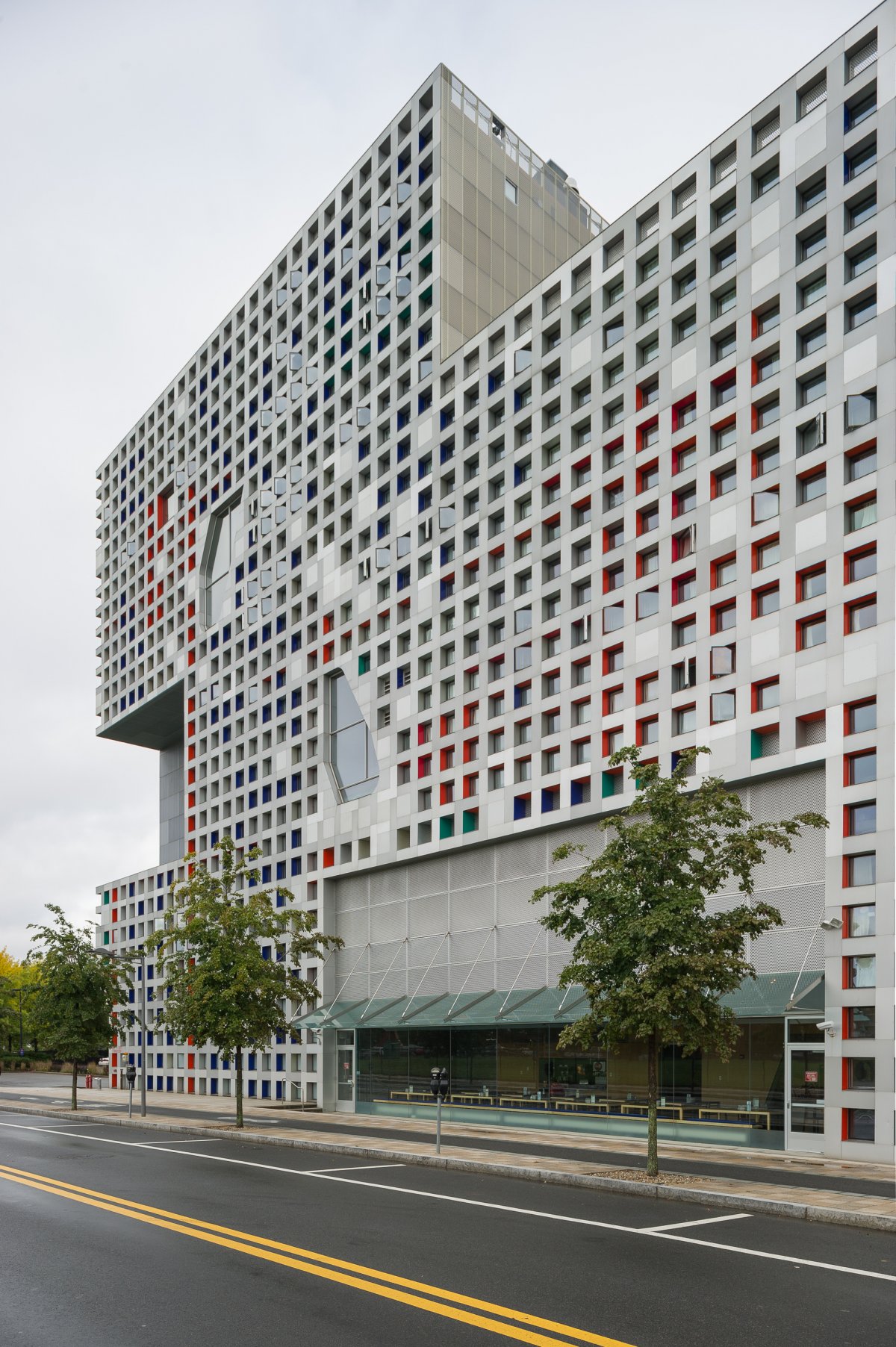 Steven Holl 打造多孔性学生公寓 | Simmons Hall-7