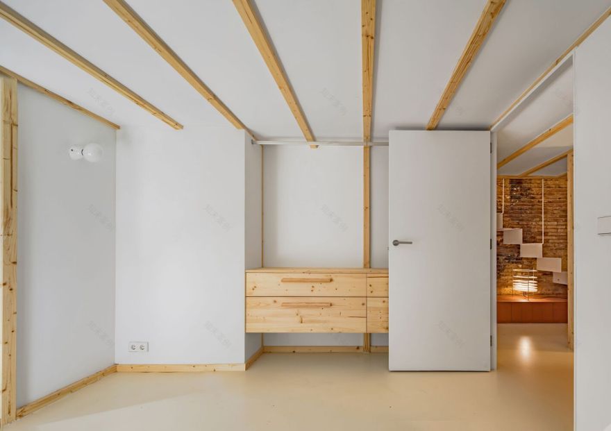 巴塞罗那卡莱斯住宅丨西班牙巴塞罗那-19