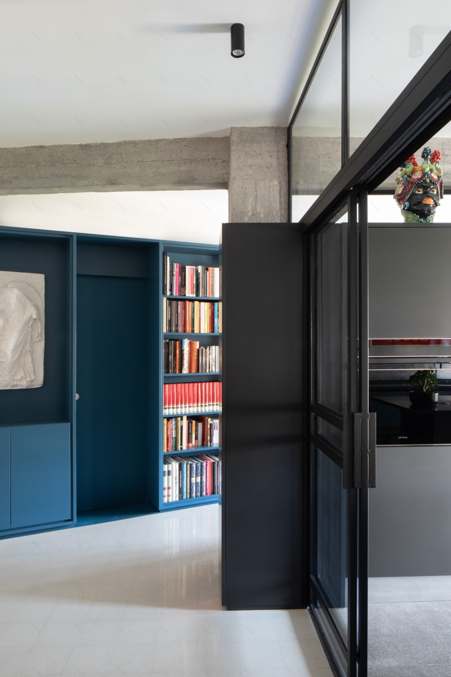 CasaDiva·PuntoZero·不规则空间里的蓝色秘境丨意大利罗马丨Punto Zero Architetti-19