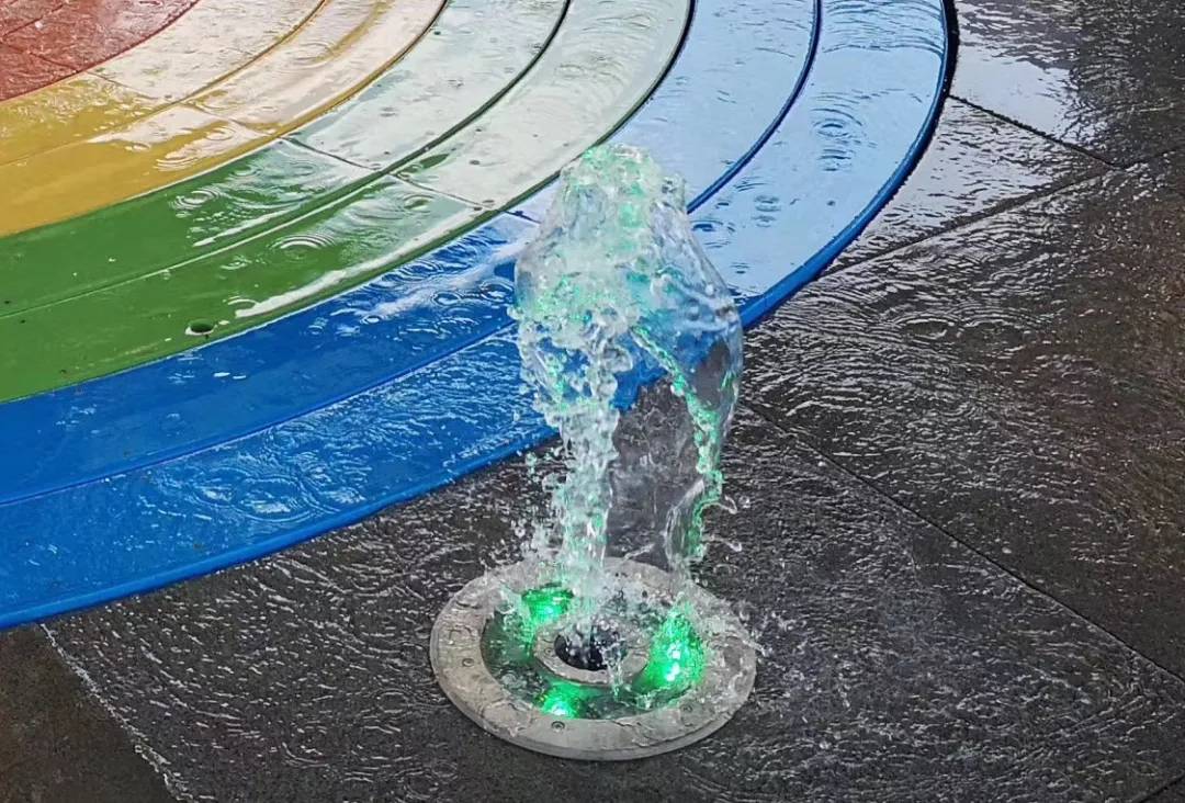 北京黑桥公园彩虹广场-14