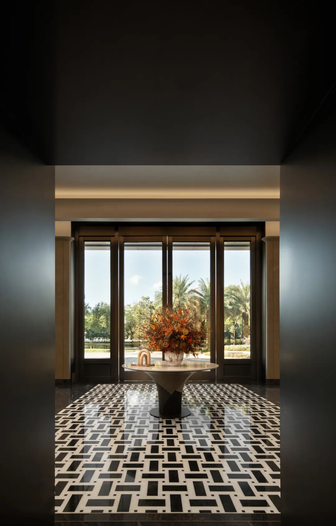 栋三尺设计|依山望江，空间中的精神秩序——现代奢居的仪式与尺度-20