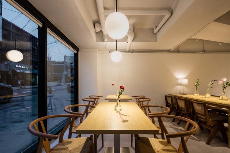 12 坪雅致咖啡馆 | 精致复古空间设计-4