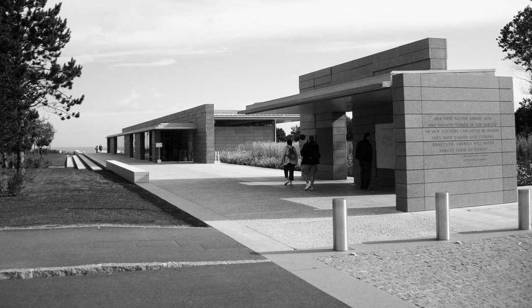 诺曼底美国公墓游客中心 Normandy American Cemetery Visitor Center by Michael Vergason-14