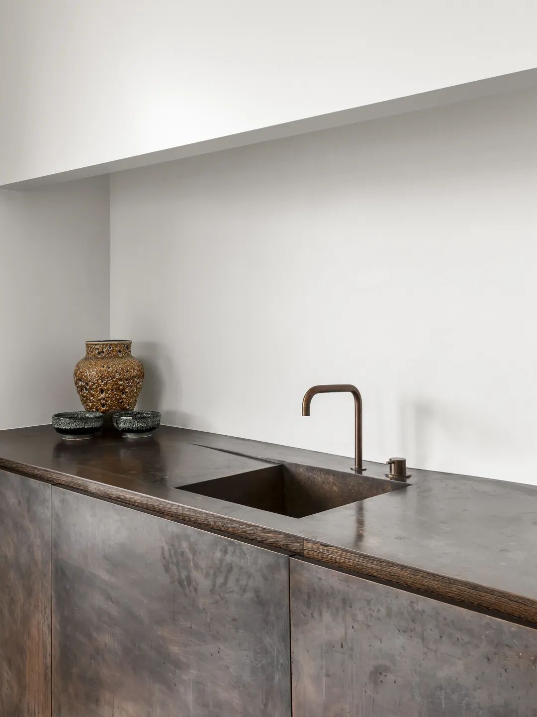 布鲁塞尔极简公寓丨AE Studio-17